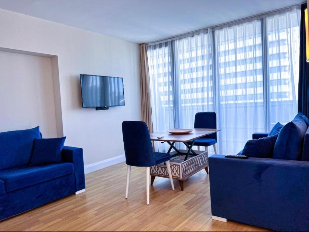 Orbi City Apartment With Sea View Batumi Eksteriør billede