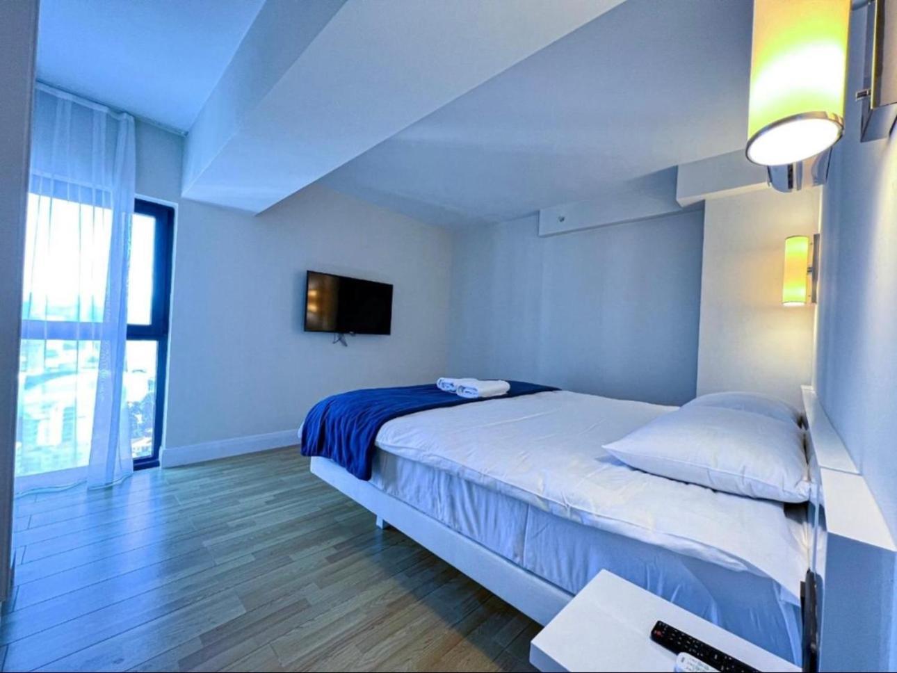 Orbi City Apartment With Sea View Batumi Eksteriør billede