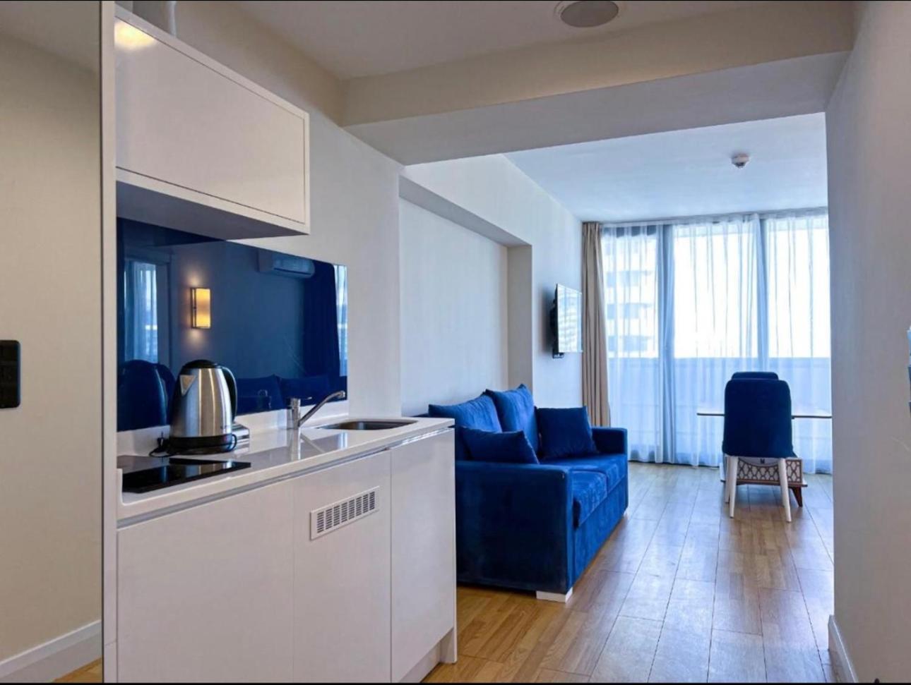 Orbi City Apartment With Sea View Batumi Eksteriør billede