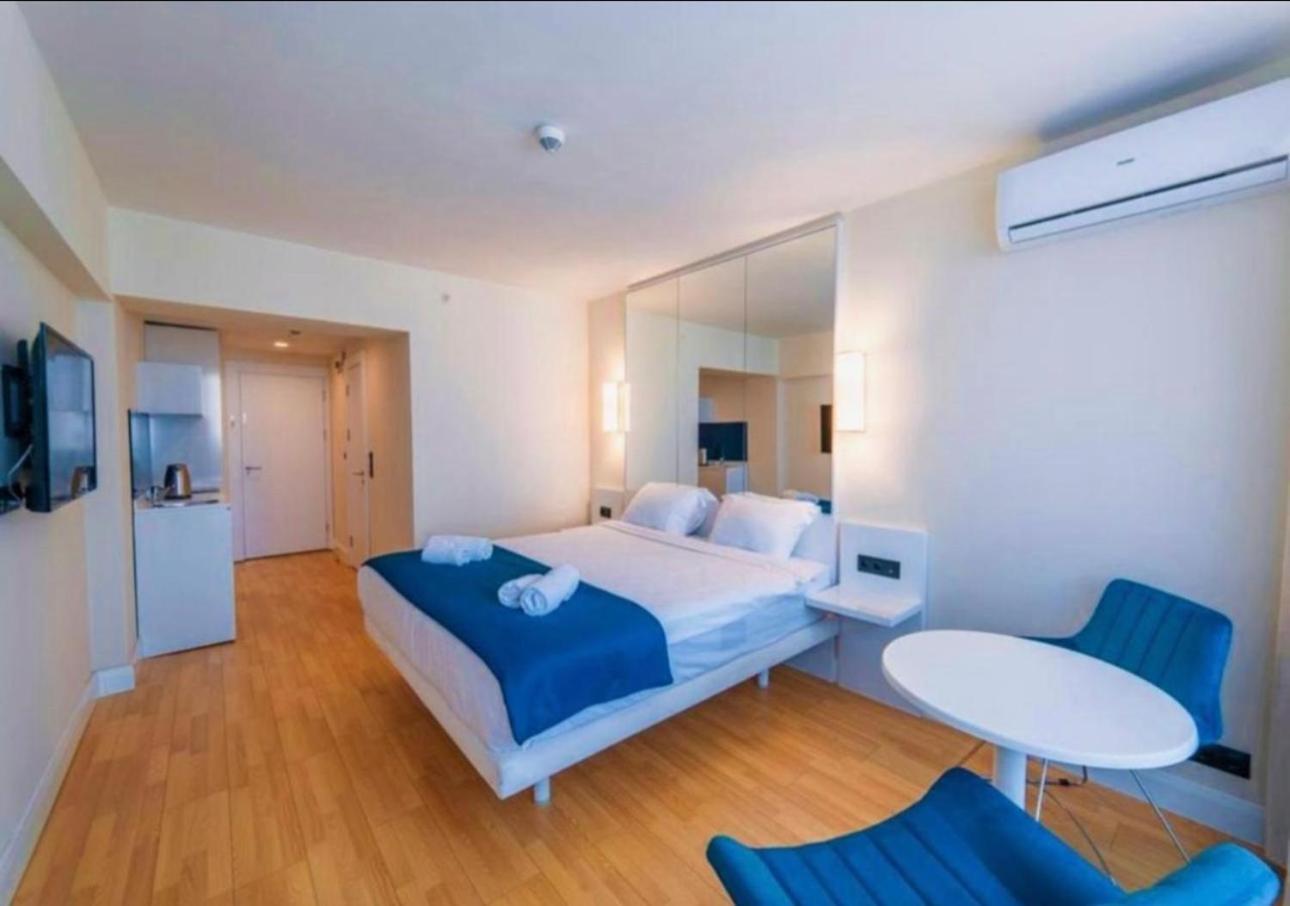 Orbi City Apartment With Sea View Batumi Eksteriør billede