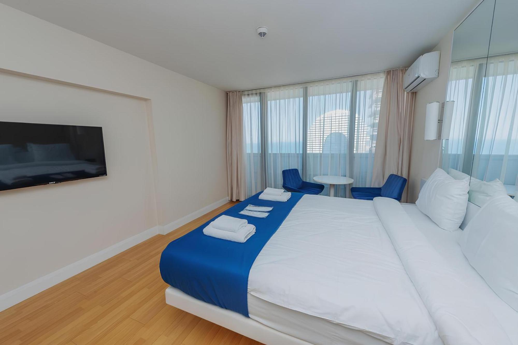 Orbi City Apartment With Sea View Batumi Eksteriør billede